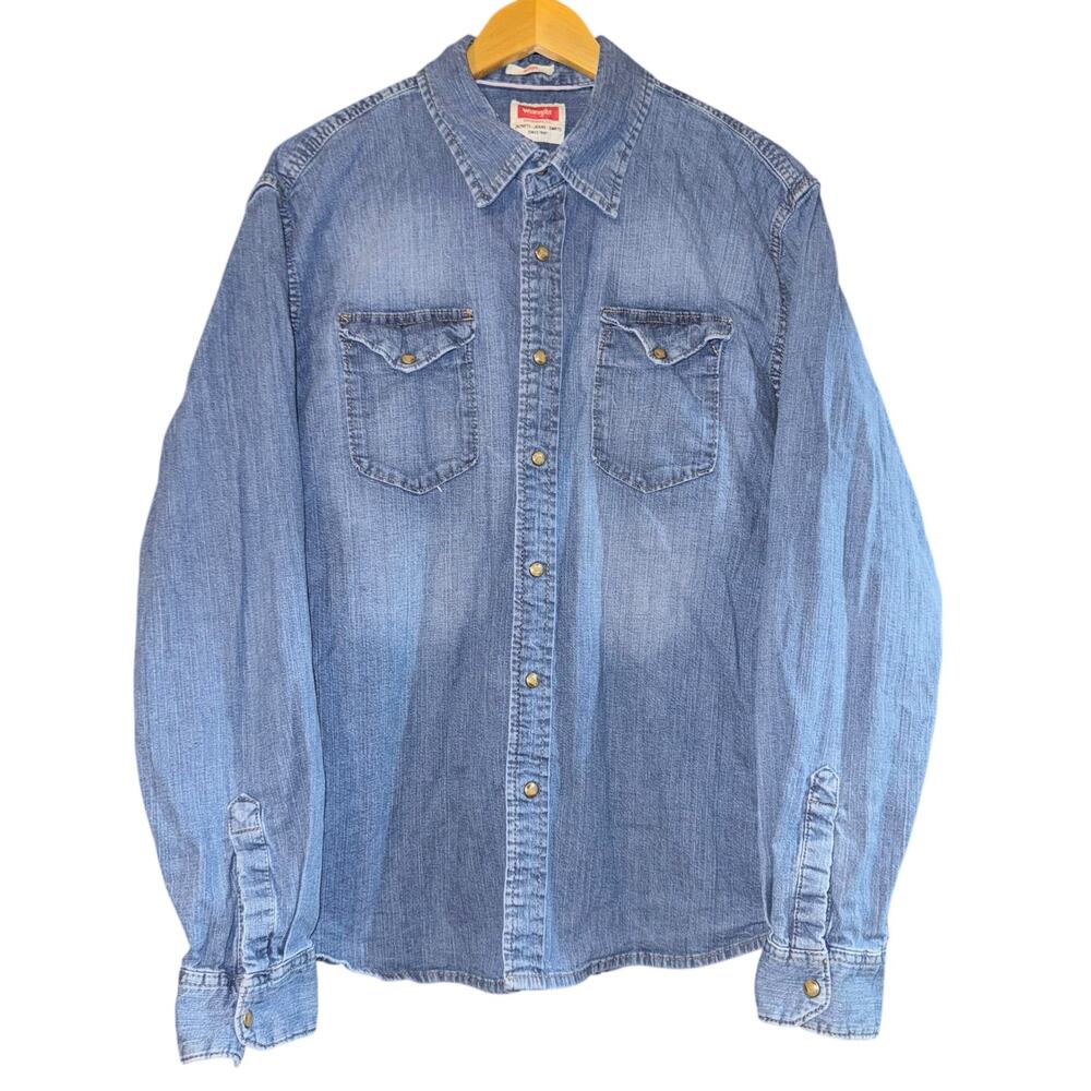 Wrangler Chambray Pearl Snap Button Up Shirt Men's XL Fisherman Distressed Fall